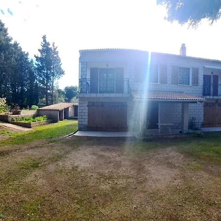 Maison De 3 Chambres Avec Jacuzzi Et Jardin Clos A